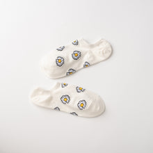 Load image into Gallery viewer, Cute and Fun Daisy Flower Socks, Low Cut and No Show Socks