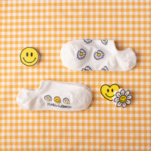 Load image into Gallery viewer, Cute and Fun Daisy Flower Socks, Low Cut and No Show Socks