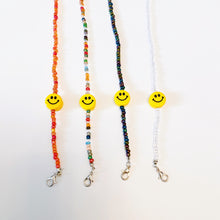 Load image into Gallery viewer, Smiley Face Beads Mask Chain Holder