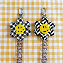 Load image into Gallery viewer, Checkered Smiley Flower Phone Case Chain