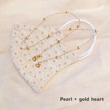 Load image into Gallery viewer, Cute Pearl and Gold Heart Mask Chain Necklace Holder with Heart Clips