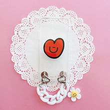 Load image into Gallery viewer, Cute Phone Case Chain with Smiley Flower Charm (Purple and White)