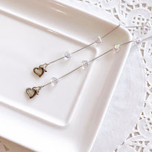 Load image into Gallery viewer, Beaded Heart Mask Chain Necklace Holder with Heart Clips