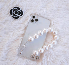 Load image into Gallery viewer, Large Pearl Phone Strap Holder
